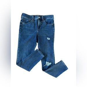 Express Mid rise hyper stretch distressed skinny jeans- size 2 Short NWOT